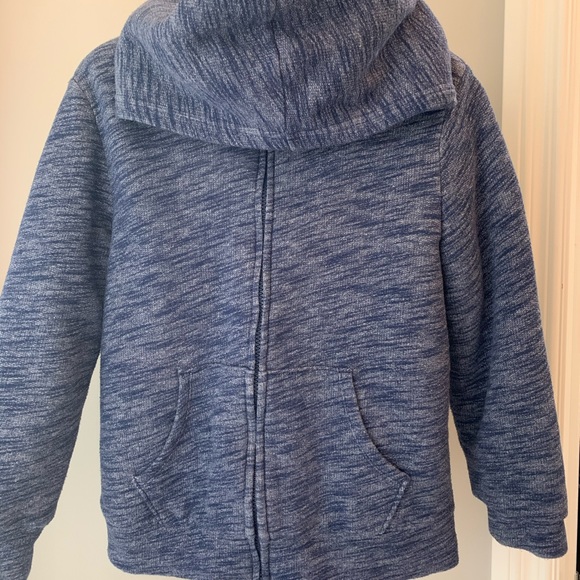 Girls fuzzy and warm zipper hoodie - Picture 2 of 3